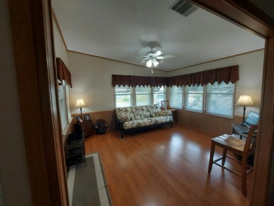 Beautiful 2 Bedroom 2 Bath home with upgraded appliances on Lakes at Leesburg Golf Course in Florida - for sale on GolfHomes.com, golf home, golf lot
