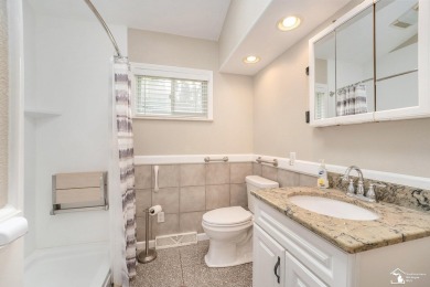 *** Open House Saturday June 14th at 2-4pm***Welcome to 6280 on Maple Grove Golf Course - Maple Grove in Michigan - for sale on GolfHomes.com, golf home, golf lot