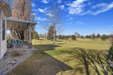 Lovely home on the 9th Fairway of the Jerome Golf Course where on Jerome Country Club in Idaho - for sale on GolfHomes.com, golf home, golf lot