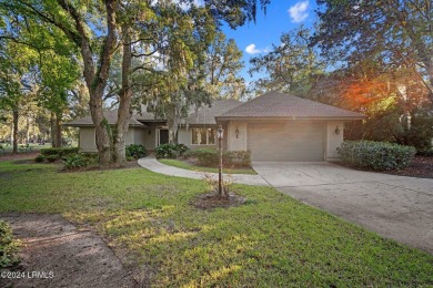 This custom 3-bedroom, 2.5-bath home is located on a quiet on Moss Creek Golf Club in South Carolina - for sale on GolfHomes.com, golf home, golf lot