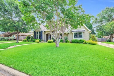 A beautiful Mansfield home -- where charm, updates, and a dreamy on Walnut Creek Country Club in Texas - for sale on GolfHomes.com, golf home, golf lot