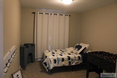 Charming duplex in a desirable neighborhood, on a quiet street on Blackfoot Municipal Golf Course in Idaho - for sale on GolfHomes.com, golf home, golf lot