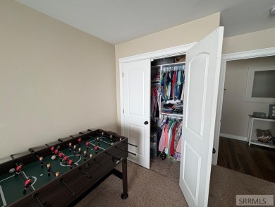 Charming duplex in a desirable neighborhood, on a quiet street on Blackfoot Municipal Golf Course in Idaho - for sale on GolfHomes.com, golf home, golf lot