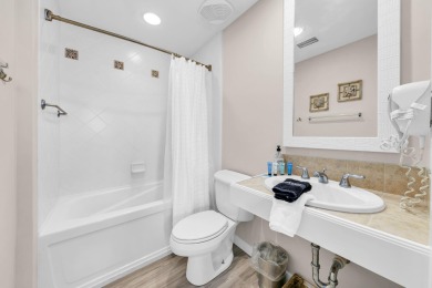 Beautifully renovated 2BR/2.5BA CORNER, LOCK-OUT features a wrap on Sandestin Golf and Beach Resort - The Links in Florida - for sale on GolfHomes.com, golf home, golf lot