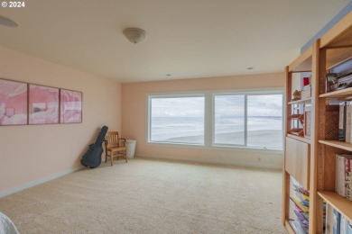 Welcome to your stunning oceanfront townhouse, only steps from on Seaside Golf Course in Oregon - for sale on GolfHomes.com, golf home, golf lot