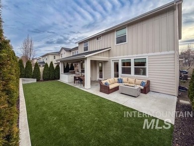 Beautiful North End home offering a peaceful retreat with modern on Quail Hollow Golf Club in Idaho - for sale on GolfHomes.com, golf home, golf lot