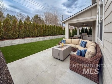 Beautiful North End home offering a peaceful retreat with modern on Quail Hollow Golf Club in Idaho - for sale on GolfHomes.com, golf home, golf lot