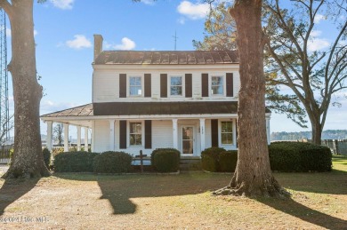 Charming two story 1800's farmhouse with large front and side on Ironwood Golf and Country Club in North Carolina - for sale on GolfHomes.com, golf home, golf lot