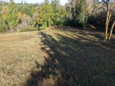 Beautiful 2.87-Acre Golf Course Lot in Ironwood Estates - on  in Oregon - for sale on GolfHomes.com, golf home, golf lot