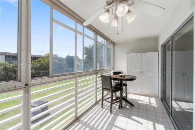 REDUCED FOR QUICK SALE.  Seller concession $3k toward kitchen on Wynmoor Golf Course in Florida - for sale on GolfHomes.com, golf home, golf lot