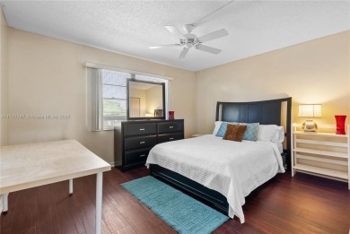 REDUCED FOR QUICK SALE.  Seller concession $3k toward kitchen on Wynmoor Golf Course in Florida - for sale on GolfHomes.com, golf home, golf lot