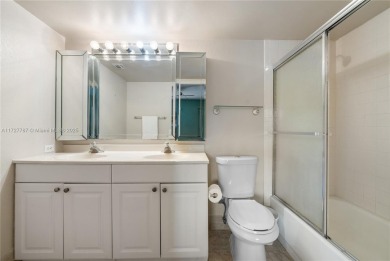 REDUCED FOR QUICK SALE.  Seller concession $3k toward kitchen on Wynmoor Golf Course in Florida - for sale on GolfHomes.com, golf home, golf lot