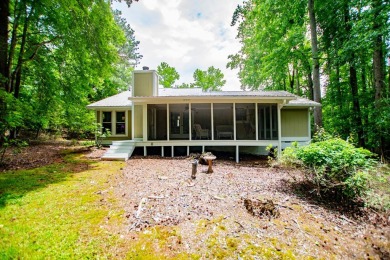 This 3-bedroom, 2-bathroom home offers modern comfort with a on Fairfield Plantation Golf and Country Club in Georgia - for sale on GolfHomes.com, golf home, golf lot