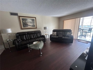 REDUCED FOR QUICK SALE.  Seller concession $3k toward kitchen on Wynmoor Golf Course in Florida - for sale on GolfHomes.com, golf home, golf lot