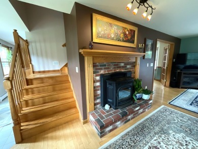 This is what you've been looking for!  A blend of comfort and on Dutch Elm Golf Course in Maine - for sale on GolfHomes.com, golf home, golf lot