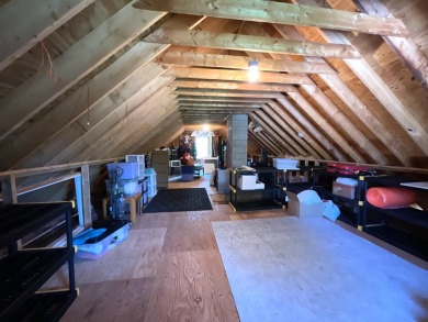 This is what you've been looking for!  A blend of comfort and on Dutch Elm Golf Course in Maine - for sale on GolfHomes.com, golf home, golf lot