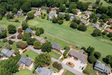 Seller says sell!! It's time to move, and you get the savings! on Smithfields Country Club in South Carolina - for sale on GolfHomes.com, golf home, golf lot