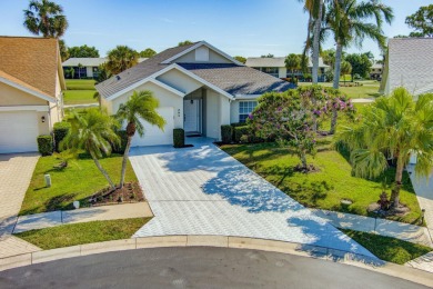 This Newly Updated 3BR/2BA Home Rests in the Highly Desirable on The Golf Club of Jupiter in Florida - for sale on GolfHomes.com, golf home, golf lot