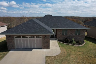 Beautiful walkout basement home near Whispering Oaks Golf Course on Marshfield Country Club in Missouri - for sale on GolfHomes.com, golf home, golf lot