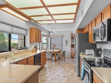 This bright 2-bedroom, 2-bath single-level home is situated in on The Views Golf Club in Arizona - for sale on GolfHomes.com, golf home, golf lot