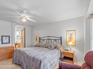 This bright 2-bedroom, 2-bath single-level home is situated in on The Views Golf Club in Arizona - for sale on GolfHomes.com, golf home, golf lot