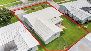 Delightful Challenger model nestled in the active 55+ community on Leisureville Community Golf Course in Florida - for sale on GolfHomes.com, golf home, golf lot