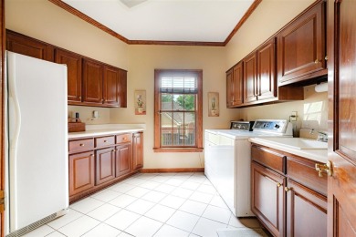 Beautiful 3 bedroom, 3.5 bath home in Collierville's Halle on Memphis National Golf Club in Tennessee - for sale on GolfHomes.com, golf home, golf lot