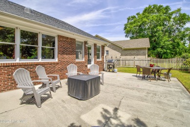 Welcome to the Beau Rivage Golf & Resort community! This brick on Beau Rivage Golf and Resort in North Carolina - for sale on GolfHomes.com, golf home, golf lot