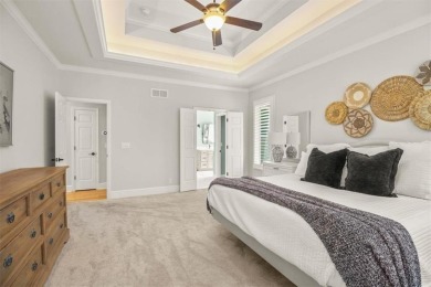 Welcome to beautiful Lakewood! Step into this stunning 1.5-story on Lakewood Oaks Golf Club, Ltd. in Missouri - for sale on GolfHomes.com, golf home, golf lot