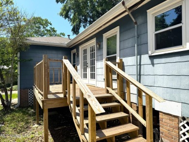 NICE & NEAT IS THIS 3 BEDROOM, 2 BATH HOME THAT HAS BEEN UPDATED on Duncan Park Golf Course in Mississippi - for sale on GolfHomes.com, golf home, golf lot
