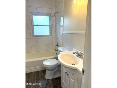 NICE & NEAT IS THIS 3 BEDROOM, 2 BATH HOME THAT HAS BEEN UPDATED on Duncan Park Golf Course in Mississippi - for sale on GolfHomes.com, golf home, golf lot