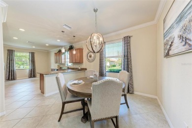 BACK ON MARKET! Offering the perfect blend of comfort and style on River Strand Golf and Country Club At Heritage Harbour  in Florida - for sale on GolfHomes.com, golf home, golf lot