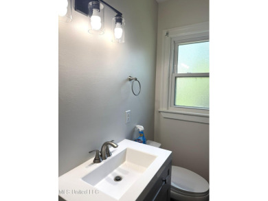 NICE & NEAT IS THIS 3 BEDROOM, 2 BATH HOME THAT HAS BEEN UPDATED on Duncan Park Golf Course in Mississippi - for sale on GolfHomes.com, golf home, golf lot