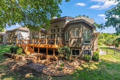 Welcome to beautiful Lakewood! Step into this stunning 1.5-story on Lakewood Oaks Golf Club, Ltd. in Missouri - for sale on GolfHomes.com, golf home, golf lot