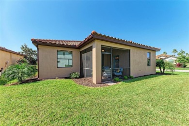 BACK ON MARKET! Offering the perfect blend of comfort and style on River Strand Golf and Country Club At Heritage Harbour  in Florida - for sale on GolfHomes.com, golf home, golf lot