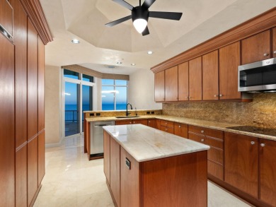 Why choose between breathtaking beach views, serene golf course on Links on Longboat Golf Club in Florida - for sale on GolfHomes.com, golf home, golf lot