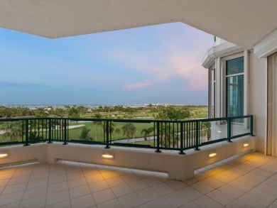 Why choose between breathtaking beach views, serene golf course on Links on Longboat Golf Club in Florida - for sale on GolfHomes.com, golf home, golf lot