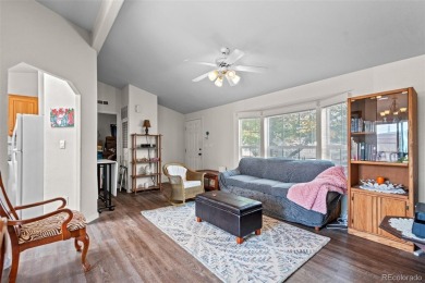 Welcome to this adorable 2 bedroom 2 bathroom home in Ridgeline on Broken Tee Golf Course in Colorado - for sale on GolfHomes.com, golf home, golf lot