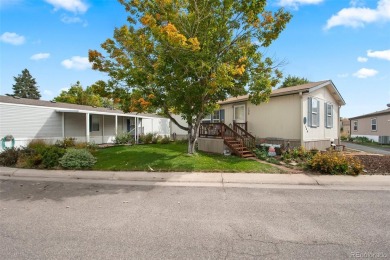 Welcome to this adorable 2 bedroom 2 bathroom home in Ridgeline on Broken Tee Golf Course in Colorado - for sale on GolfHomes.com, golf home, golf lot