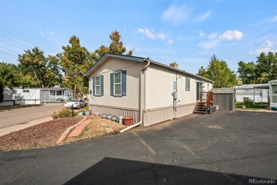 Welcome to this adorable 2 bedroom 2 bathroom home in Ridgeline on Broken Tee Golf Course in Colorado - for sale on GolfHomes.com, golf home, golf lot