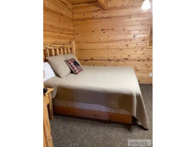 Beautiful cabin in the Island Park Village subdivision! Near the on Island Park Village Resort Golf Course in Idaho - for sale on GolfHomes.com, golf home, golf lot