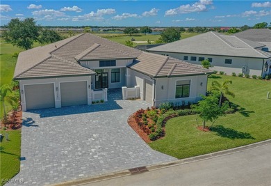 MOVE IN TOMORROW! NEW CONSTRUCTION. Luxury custom home with 3 on River Hall Country Club in Florida - for sale on GolfHomes.com, golf home, golf lot