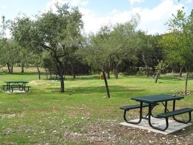 Peaceful living comes to mind when you enter this recently on Highland Lakes Golf Course in Texas - for sale on GolfHomes.com, golf home, golf lot