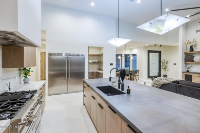 Modern Luxury in Residential Estates! This stunning contemporary on London Bridge Golf Course in Arizona - for sale on GolfHomes.com, golf home, golf lot