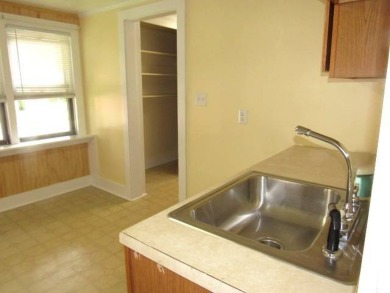 (9633) Picture yourself in this comfortable single level on a on Leatherstocking Golf Course in New York - for sale on GolfHomes.com, golf home, golf lot