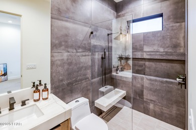 Modern Luxury in Residential Estates! This stunning contemporary on London Bridge Golf Course in Arizona - for sale on GolfHomes.com, golf home, golf lot