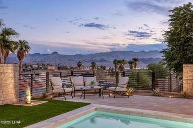 Modern Luxury in Residential Estates! This stunning contemporary on London Bridge Golf Course in Arizona - for sale on GolfHomes.com, golf home, golf lot