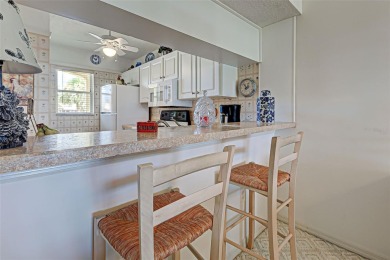 Don't wait to own your own piece of paradise! Beautiful end Unit on Plantation Golf and Country Club in Florida - for sale on GolfHomes.com, golf home, golf lot