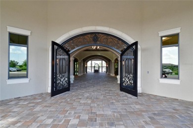 Under contract-accepting backup offers. Imagine your morning on Lakewood National Golf Club in Florida - for sale on GolfHomes.com, golf home, golf lot