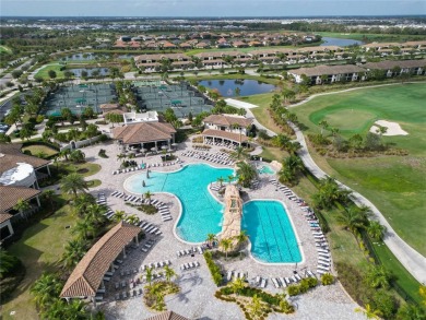 Under contract-accepting backup offers. Imagine your morning on Lakewood National Golf Club in Florida - for sale on GolfHomes.com, golf home, golf lot
